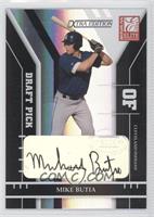 Mike Butia #/825