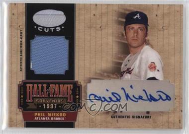 2004 Leaf Certified Cuts - Hall of Fame Souvenirs - Jerseys Signatures #HOF-37 - Phil Niekro /35 [EX to NM]