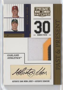 2005 Donruss Prime Patches - Past & Present - Jersey Number Patch Signatures #PP-12 - Mark Mulder /50