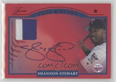 2005 Flair - Cuts & Glory Autograph - Patch #CGR-SS - Shannon Stewart /50