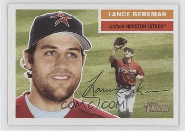 2005 Topps Heritage - [Base] #312.2 - Lance Berkman (Fielding)