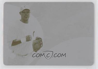 2006 Ultimate Collection - Ultimate Game Materials - Printing Plate Yellow #UGM-DL - Derrek Lee /1