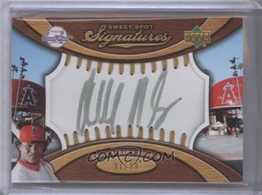 2007 Sweet Spot - Signatures Ball - Gold Stitching Gold Ink #SS-EA - Erick Aybar /99