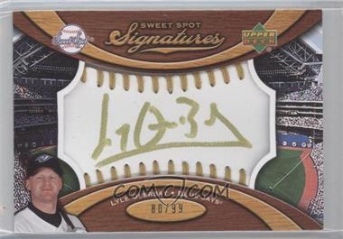 2007 Sweet Spot - Signatures Ball - Gold Stitching Gold Ink #SS-LO - Lyle Overbay /99