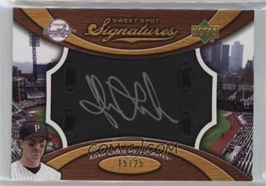 2007 Sweet Spot - Signatures Glove Leather - Brown Black Ink #SS-AL - Adam LaRoche /75