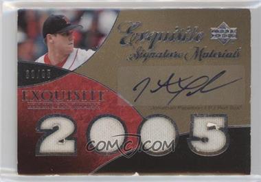 2007 Upper Deck Exquisite Rookie Signatures - Exquisite Signature Materials #ESM-JP - Jonathan Papelbon /85 [Good to VG‑EX]