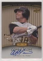 Premier Rookie Signatures - Steve Pearce #/18