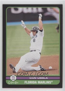 2009 O-Pee-Chee - [Base] - Black Border #465 - Dan Uggla