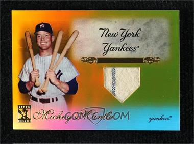 2009 Topps Tribute - Relics - Gold #7 - Mickey Mantle /25