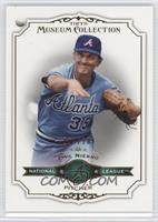 Phil Niekro #/199