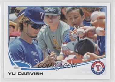 2013 Topps - [Base] #11.3 - Autograph Signing Variation - Yu Darvish