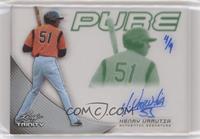 Henry Urrutia #/9