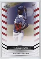 Yadier Alvares #/5