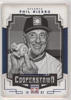 Phil Niekro #/25