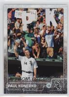 Paul Konerko (Waving to Fans)