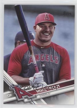 2017 Topps - [Base] #20.3 - SP - Update Variation - Mike Trout (Holding Bat)