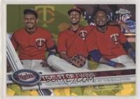 Checklist - Triplet of Twins (Toothsome Trio Yuk It Up at the Ballpark) #/5