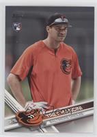 Short Print Variation - Trey Mancini (Portrait)