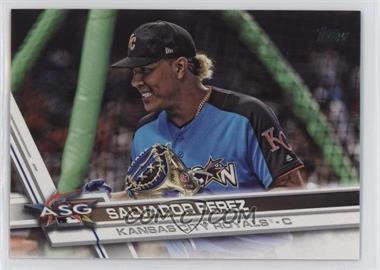 2017 Topps Update Series - [Base] #US33.2 - Short Print Variation - Salvador Perez (Holding Glove)