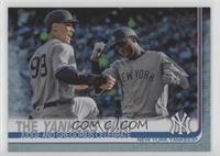 Checklist - The Yankees Win! (Judge and Gregorius Celebrate)