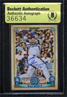 Max Muncy [BAS Authentic]