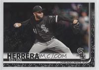 Kelvin Herrera #/67