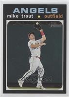 Action Variation - Mike Trout