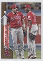 Veteran Combos - Freeway Victory (Angels Brightest Stars Enjoy Victory) #/2,020