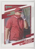 Variation - Mike Trout (Standing by Batting Cage)