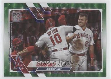 2021 Topps - [Base] - Green #166 - Checklist - Elbows Only (Air High Five!) /499