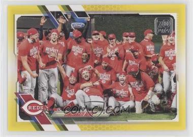 2021 Topps - [Base] - Walgreens Exclusive Yellow #587 - Cincinnati Reds