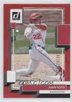 Juan Soto (White Jersey, Swinging) #/2,022