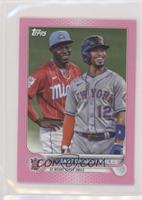 Checklist - NL East Division Smiles (SS Means Super Smiles) #/25