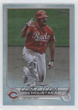 2022 Topps Series 1 - [Base] - Rainbow Foil #60 - Mike Moustakas