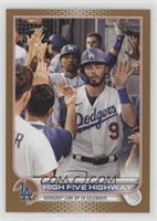 Checklist - High Five Highway (Dodgers Line Up To Celebrate) #/2,022