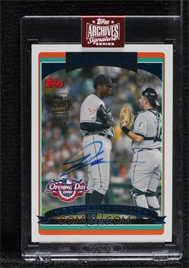 2023 Topps Archives Signature Series - Retired Player Edition Buybacks #06TOD-101 - Dontrelle Willis (2006 Topps Opening Day) /1 [Buyback]