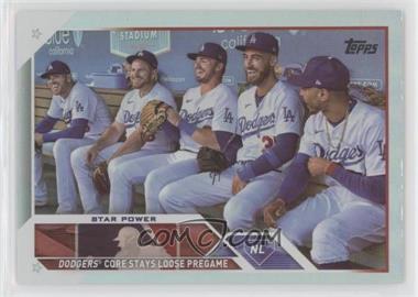 2023 Topps Series 1 - [Base] - Rainbow Foil #113 - Checklist - Star Power (Dodgers Core Stays Loose Pregame)