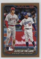 Checklist - Elites of the Game (Ohtani and Betts Share a Hug Mid-Game) #/2,024