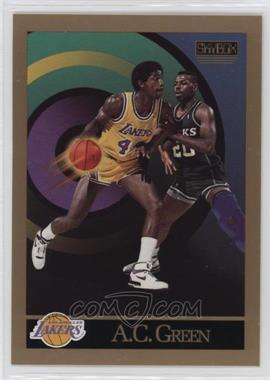 1990-91 Skybox - [Base] #137 - A.C. Green