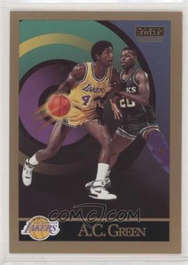 1990-91 Skybox - [Base] #137 - A.C. Green