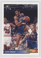 Larry Nance (Michael Jordan in Background) [EX to NM]