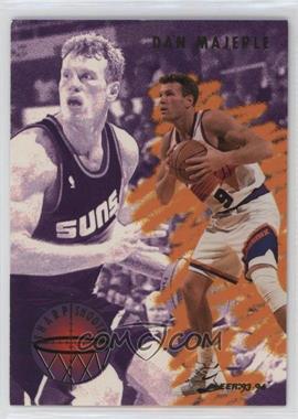 1993-94 Fleer - Sharpshooter #4 - Dan Majerle