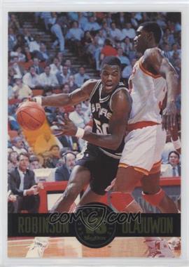 1993-94 Skybox Premium - Showdown Series #SS5 - David Robinson, Hakeem Olajuwon