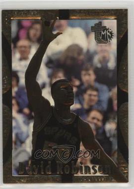 1994-95 Topps Embossed - [Base] - Golden Idol #88 - David Robinson