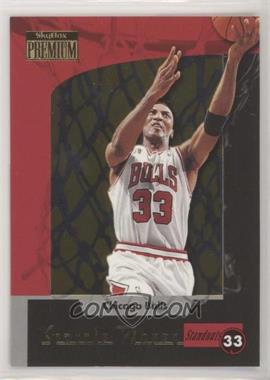 1996-97 Skybox Premium - Standouts #SO7 - Scottie Pippen