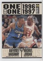 One on One - Anfernee Hardaway vs. Michael Jordan [Good to VG‑E…