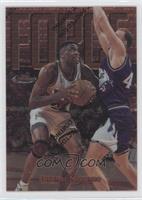 Common - Bronze - Dikembe Mutombo