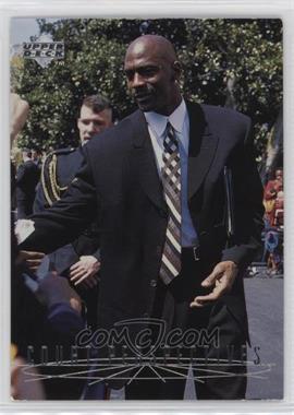 1997-98 Upper Deck - [Base] #165 - Michael Jordan [EX to NM]