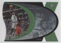 Antoine Walker (Guarded by Michael Jordan) [EX to NM]