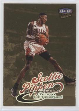 1998-99 Fleer Ultra - [Base] - Gold Medallion #100G - Scottie Pippen